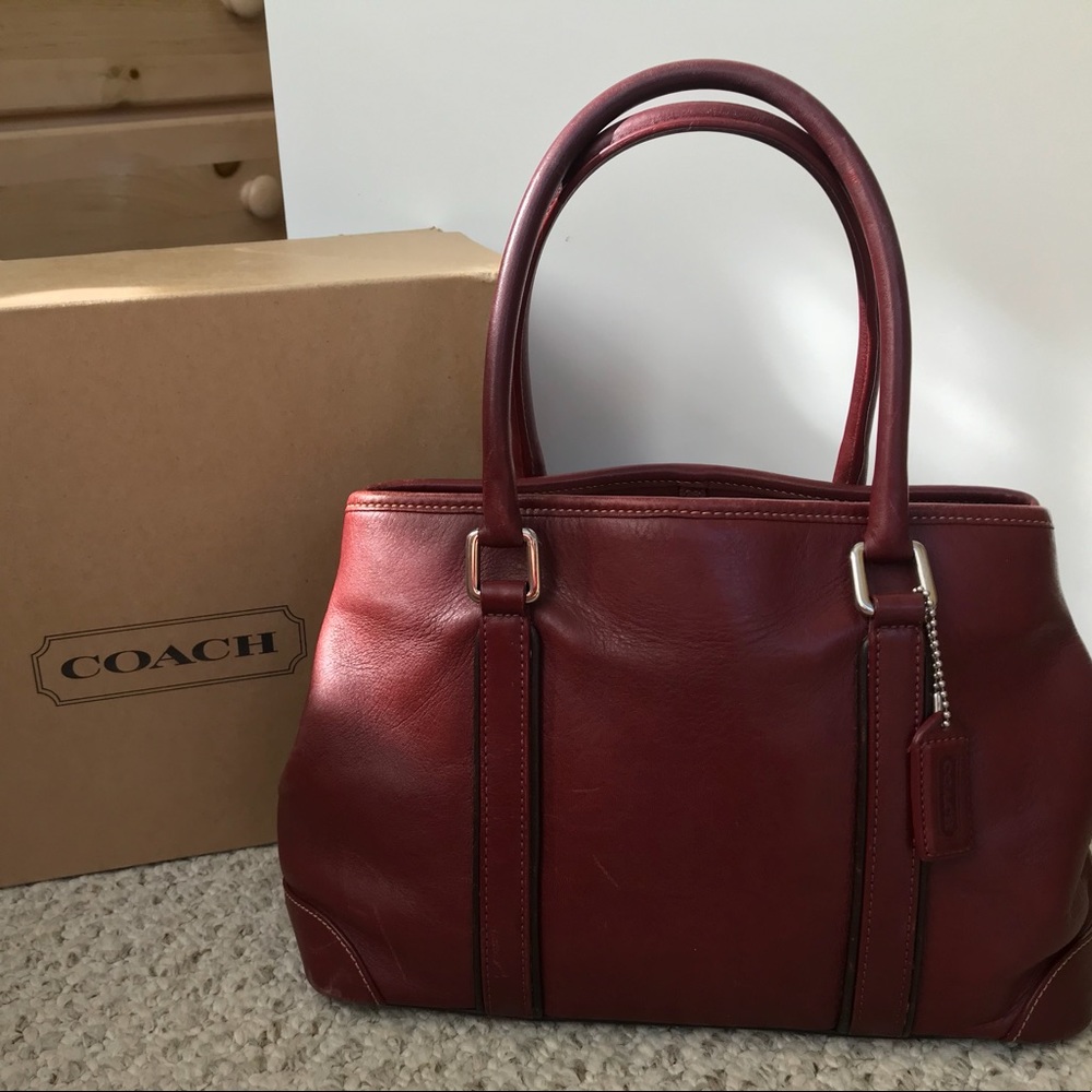 [VINTAGE] COACH — Burgundy/Red Leather Satchel